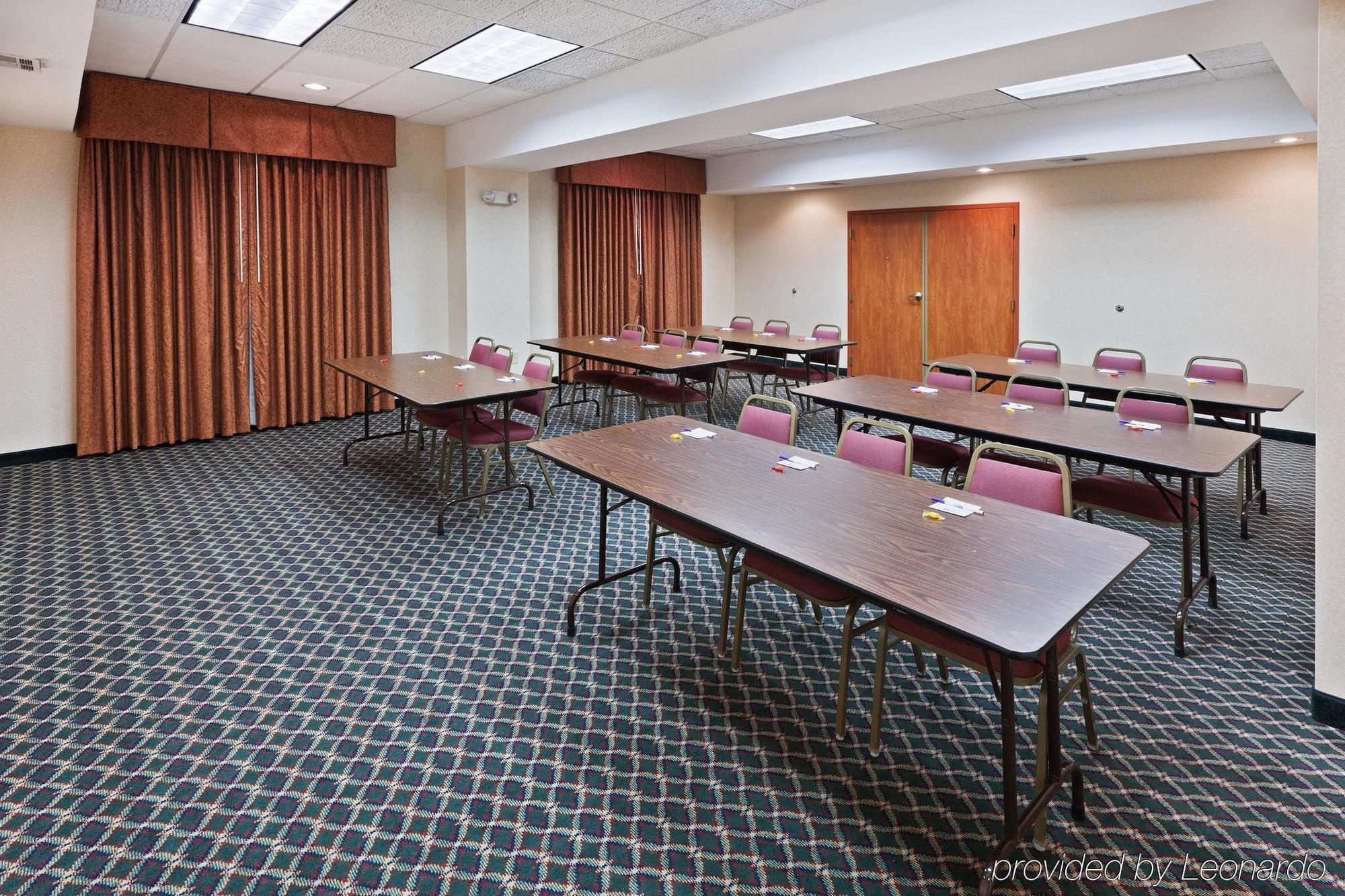 Holiday Inn Express Hotel & Suites Vinita By Ihg מתקנים תמונה