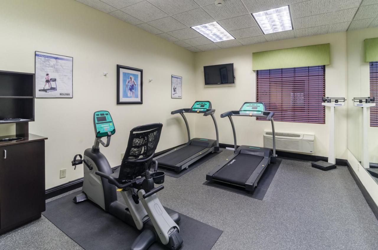 Holiday Inn Express Hotel & Suites Vinita By Ihg מראה חיצוני תמונה